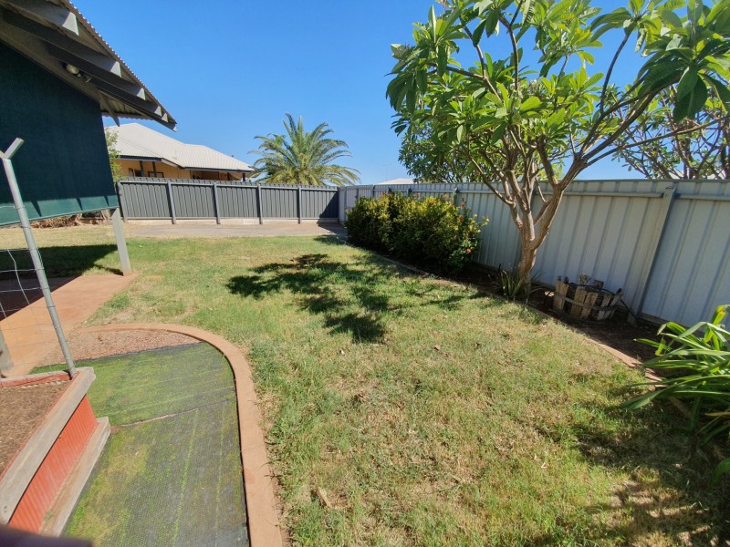 16 Bowerbird Drive, Nickol WA 6714