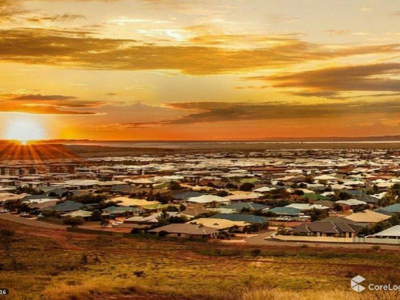 44 Karinha Way, Baynton WA 6714