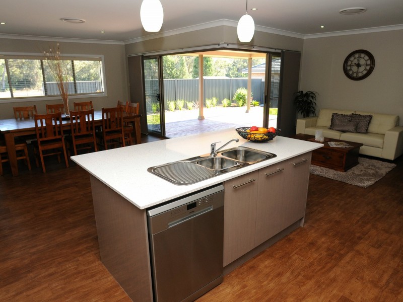 481 Cnr Bajamalu Drive and Jadura Crescent, Baynton WA 6714
