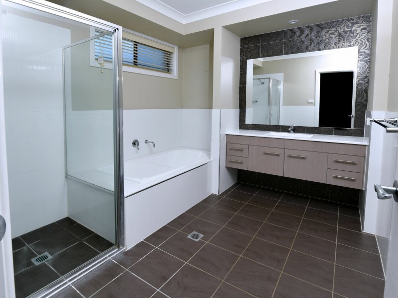 481 Cnr Bajamalu Drive and Jadura Crescent, Baynton WA 6714