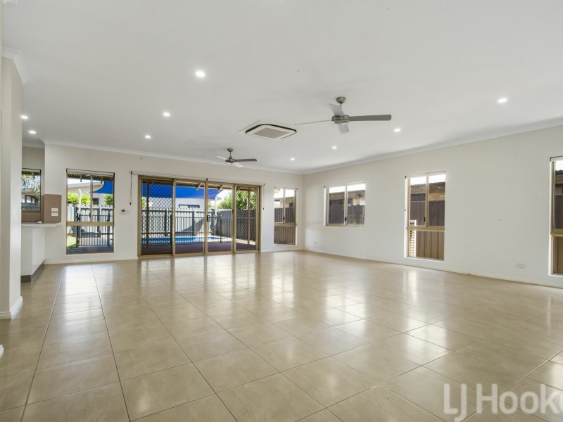 15 Baynton Drive, Baynton WA 6714
