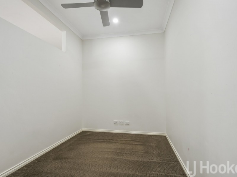 15 Baynton Drive, Baynton WA 6714