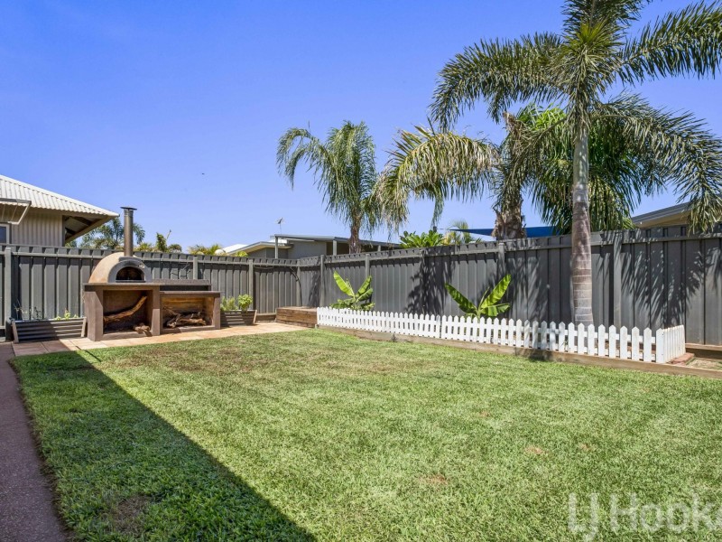 15 Baynton Drive, Baynton WA 6714