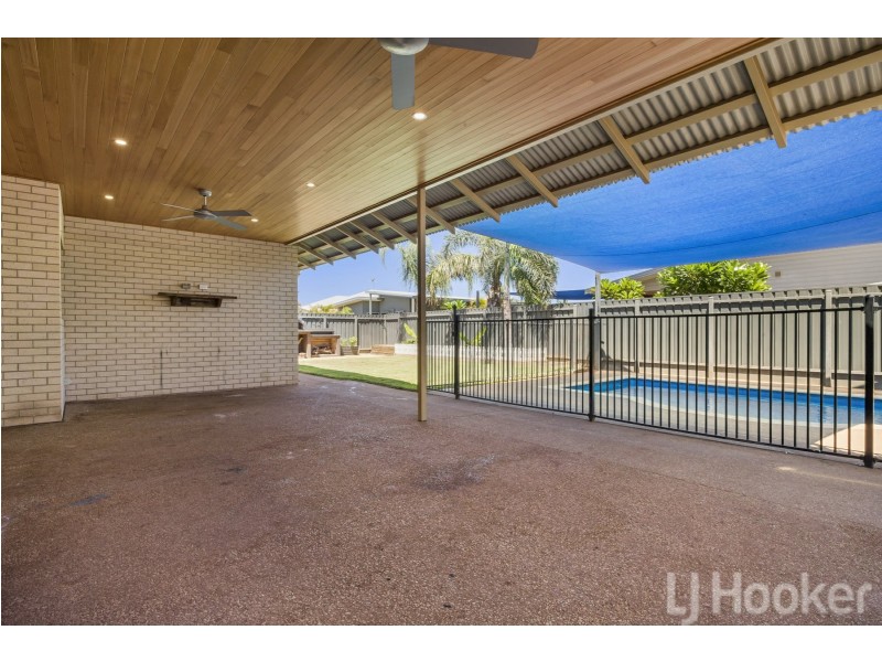15 Baynton Drive, Baynton WA 6714