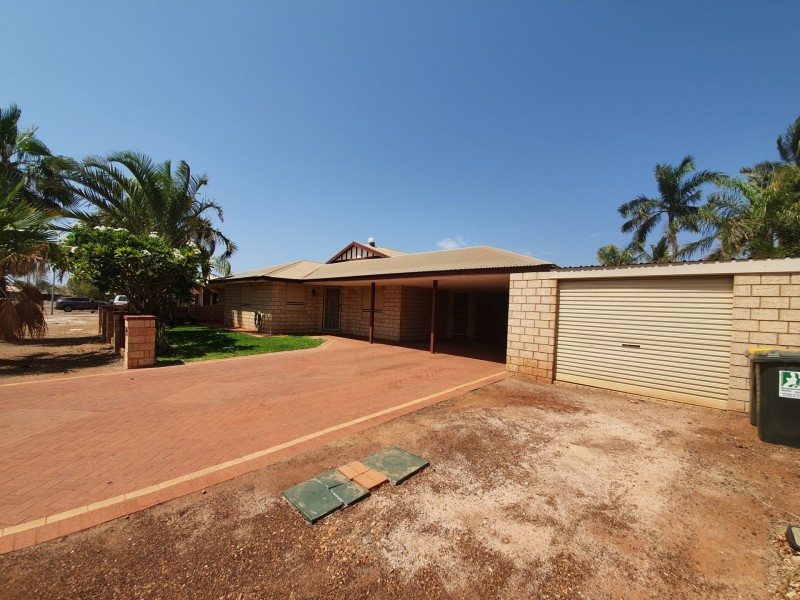 60 Campbell Cres, Baynton WA 6714