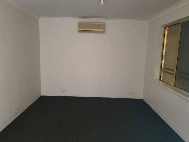 60 Campbell Cres, Baynton WA 6714