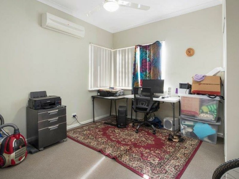 35 Wedgetail Eagle Avenue, Nickol WA 6714