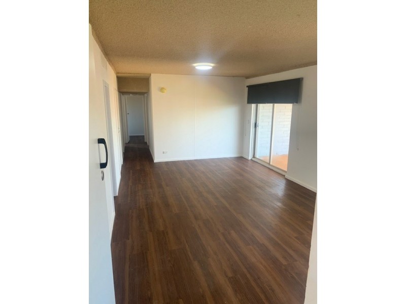 4/81 Hill Road, Dampier WA 6713