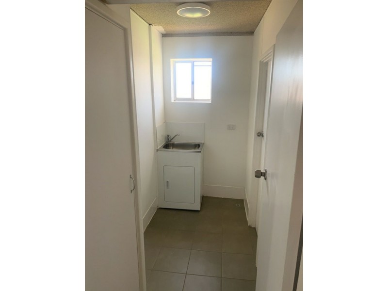 4/81 Hill Road, Dampier WA 6713