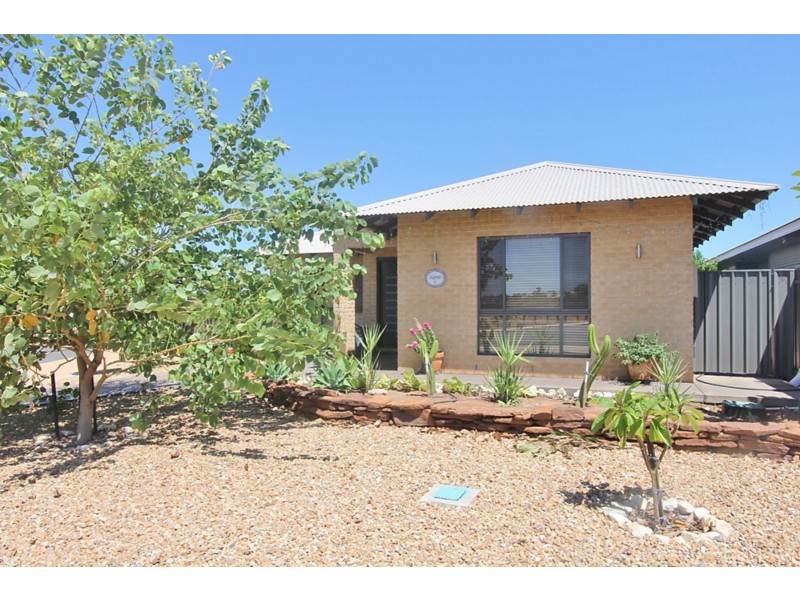 1 Bajamalu Drive, Baynton WA 6714