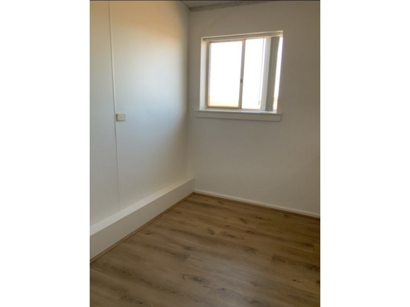 5/105 Hill Road, Dampier WA 6713