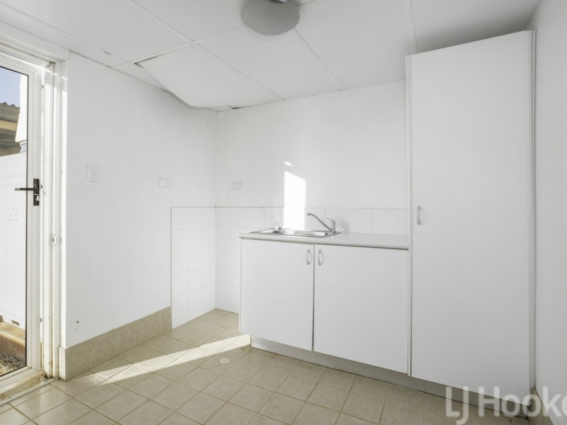 Unit 1-30/6 Shakespeare Street, Bulgarra WA 6714
