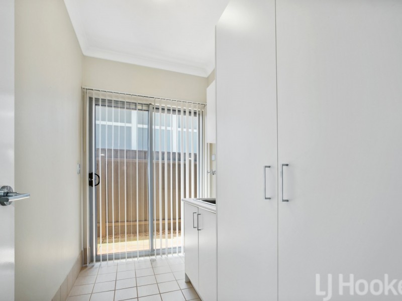 127 Bajamalu Drive, Baynton WA 6714