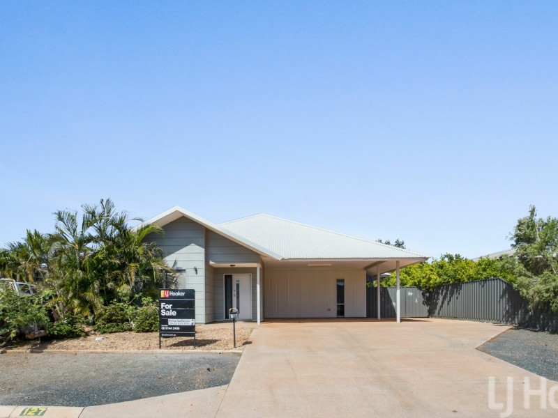 127 Bajamalu Drive, Baynton WA 6714