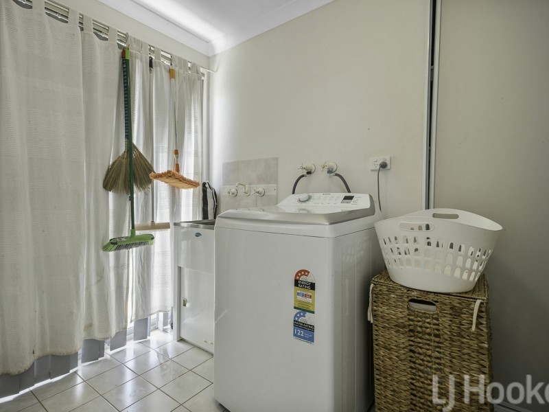 19 Macmahon Way, Baynton WA 6714