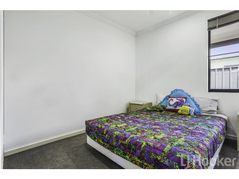 39 Bettong Bend, Baynton WA 6714