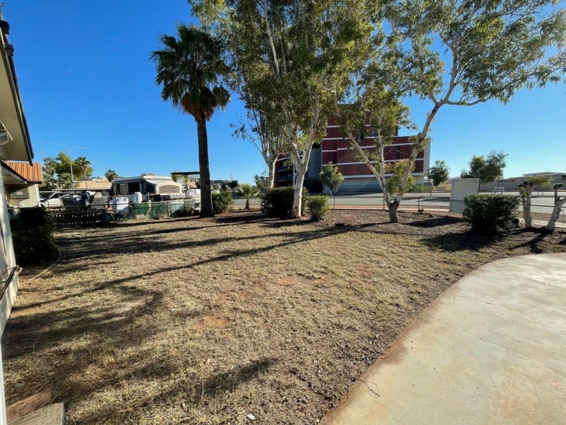 65 Richardson Way, Bulgarra WA 6714