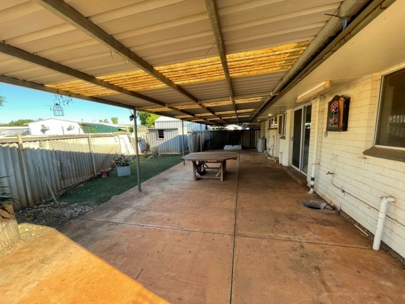 65 Richardson Way, Bulgarra WA 6714