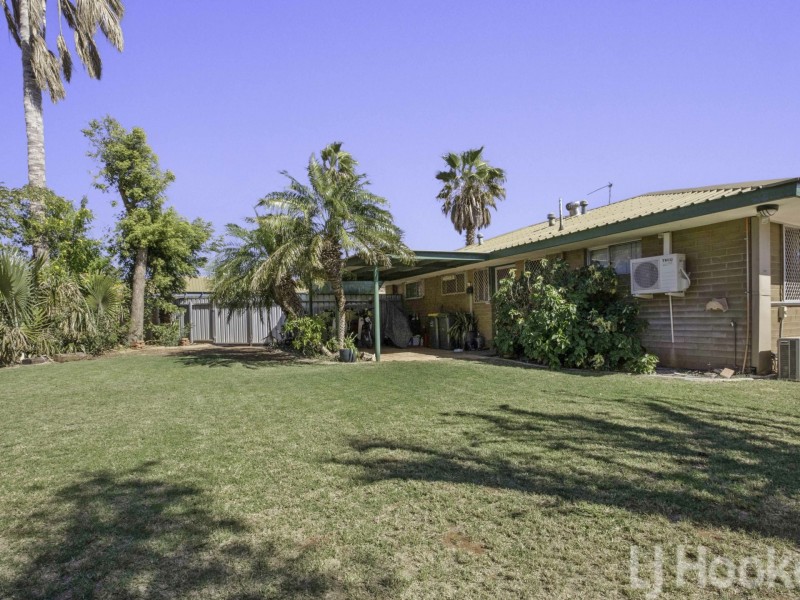 Unit 2/32 Warrier Street, Bulgarra WA 6714