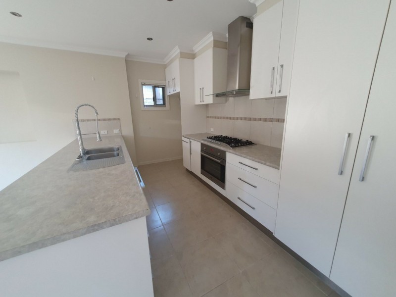 18 Euro Boulevard, Baynton WA 6714