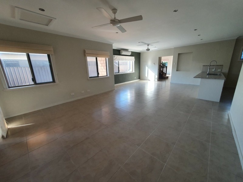 18 Euro Boulevard, Baynton WA 6714