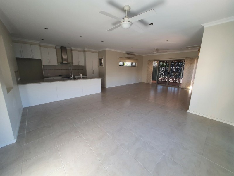 18 Euro Boulevard, Baynton WA 6714