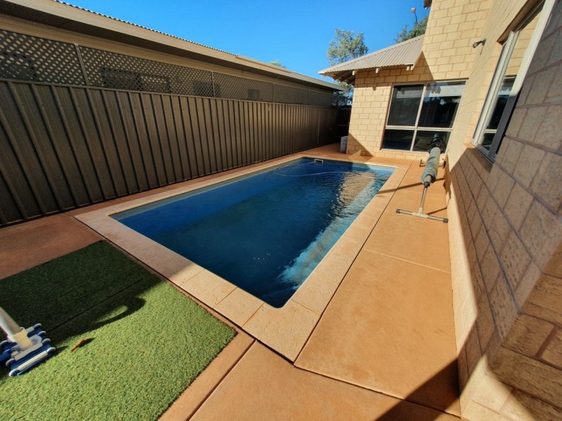 18 Euro Boulevard, Baynton WA 6714