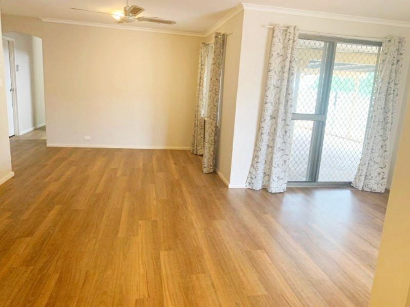 10 Bond Place, Pegs Creek WA 6714