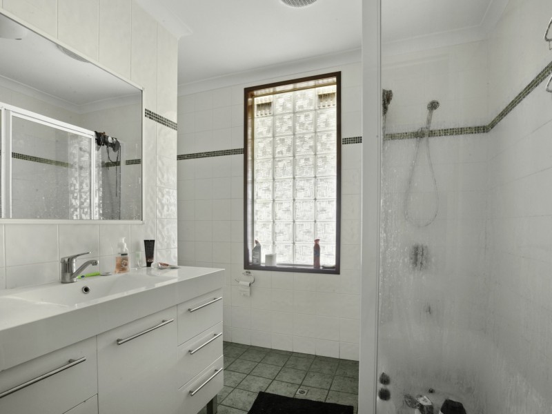 14 Lockyer Crescent, Dampier WA 6713