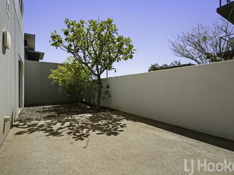 Unit 15/55 Gardugarli Drive, Baynton WA 6714