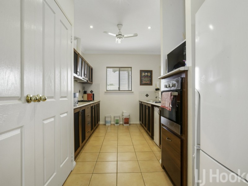 8 Koolinda Parade, Baynton WA 6714