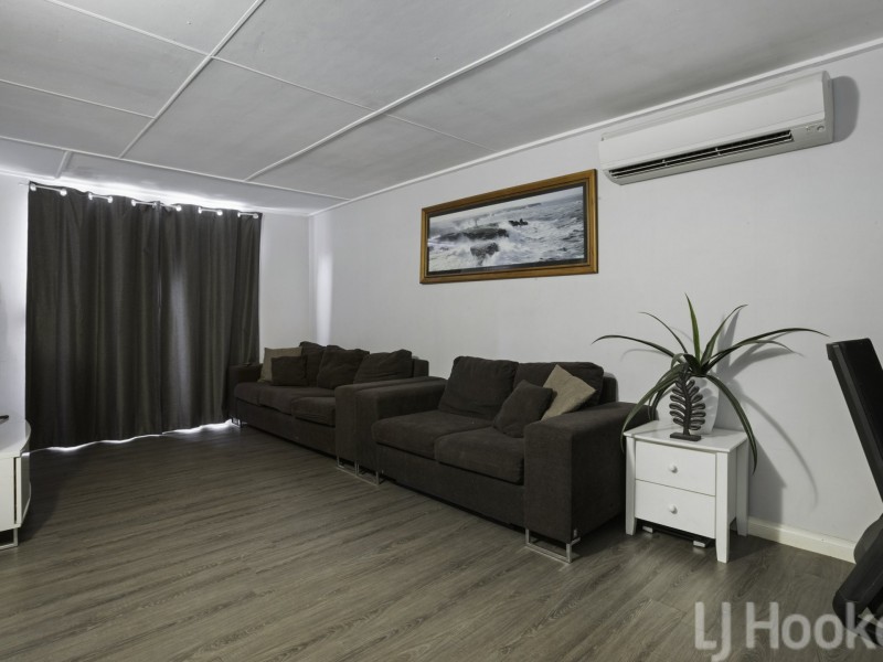 7 Elliott Crescent, Dampier WA 6713