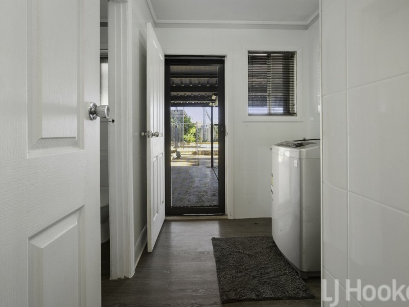 7 Elliott Crescent, Dampier WA 6713