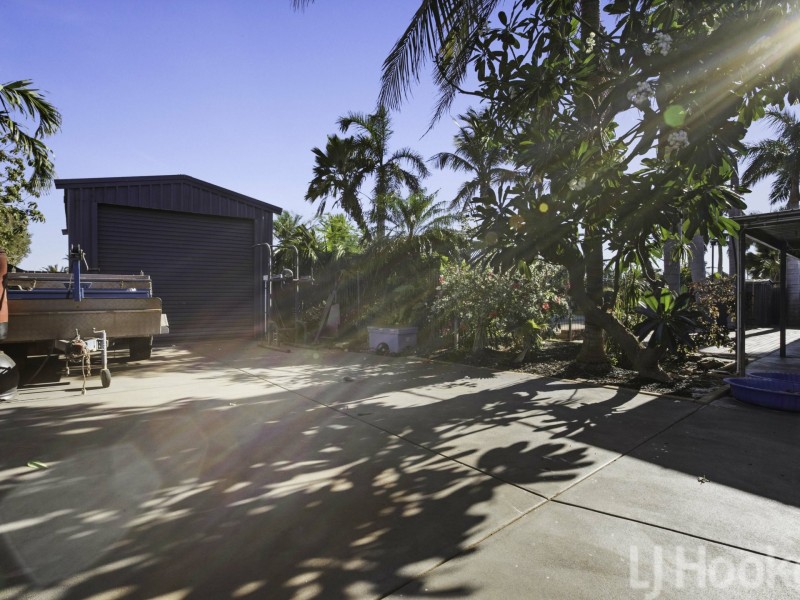 7 Elliott Crescent, Dampier WA 6713