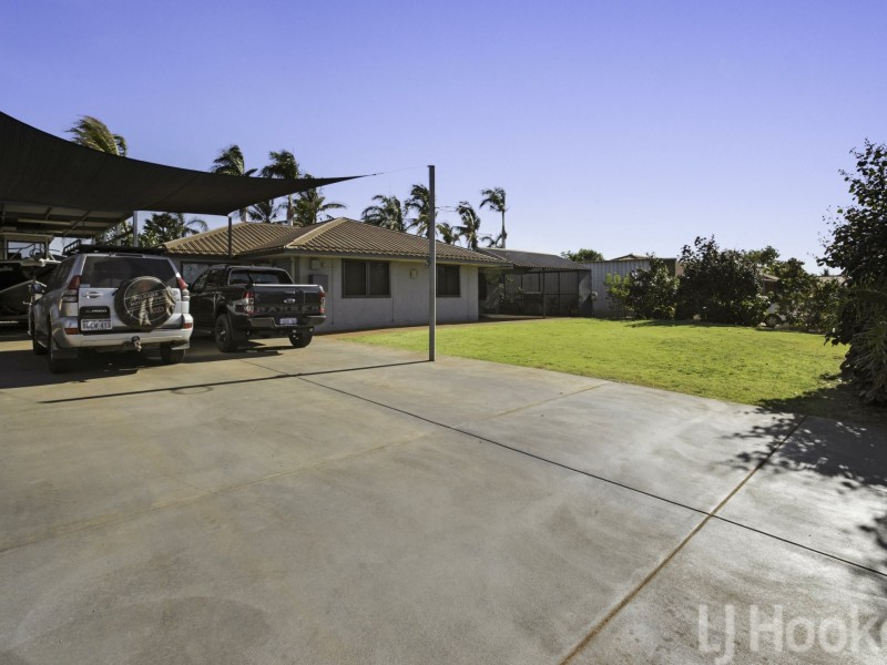 7 Elliott Crescent, Dampier WA 6713