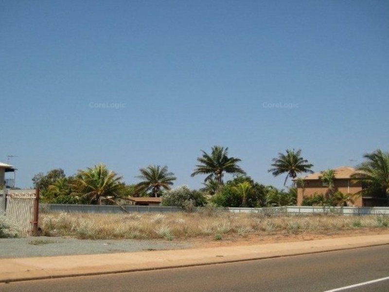 15 Honeymoon Road, Point Samson WA 6720