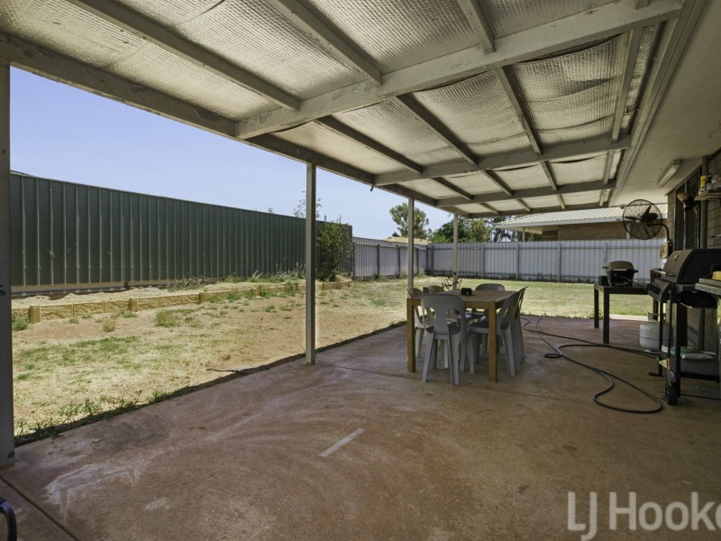 16 Cowan Way, Pegs Creek WA 6714