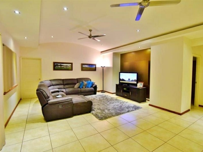 44 Bettong Bend, Baynton WA 6714