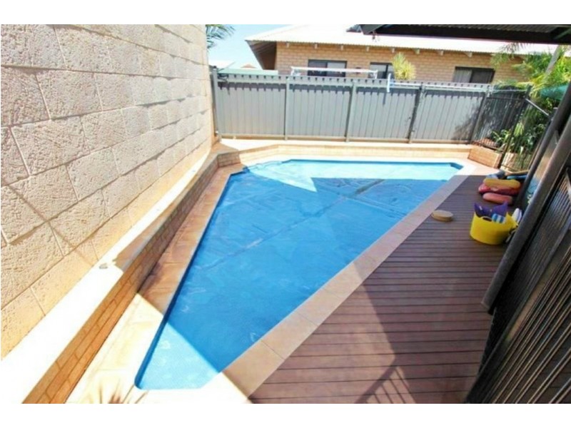 44 Bettong Bend, Baynton WA 6714