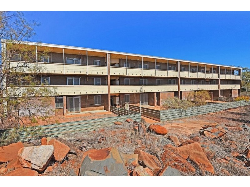 2/21 Hill Road, Dampier WA 6713