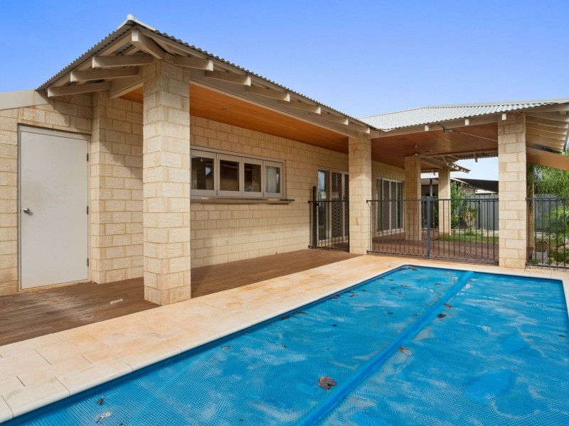 7 Brushtail St, Baynton WA 6714