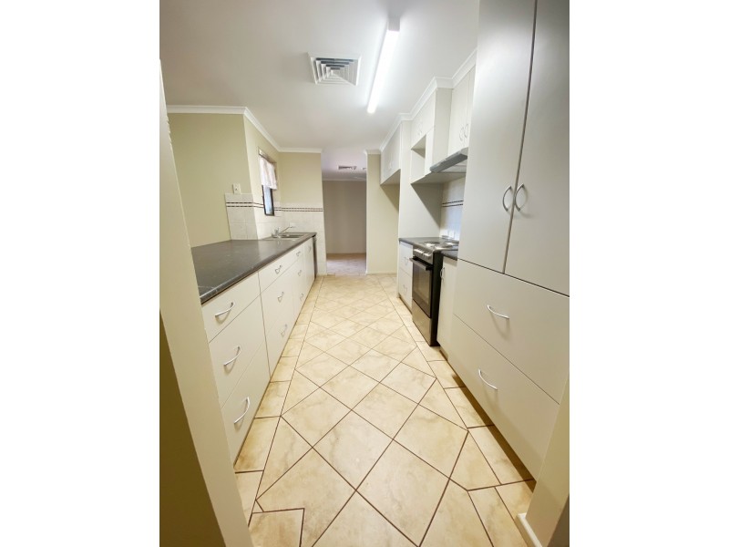 6 Veall Close, Millars Well WA 6714