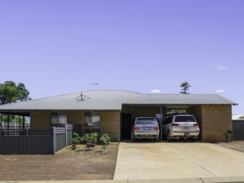 2 Middleton Way, Nickol WA 6714