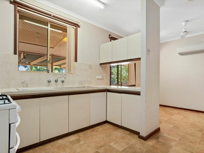 6 Watts Place, Baynton WA 6714