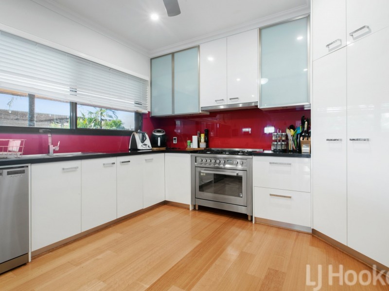 4 Warrida Street, Baynton WA 6714