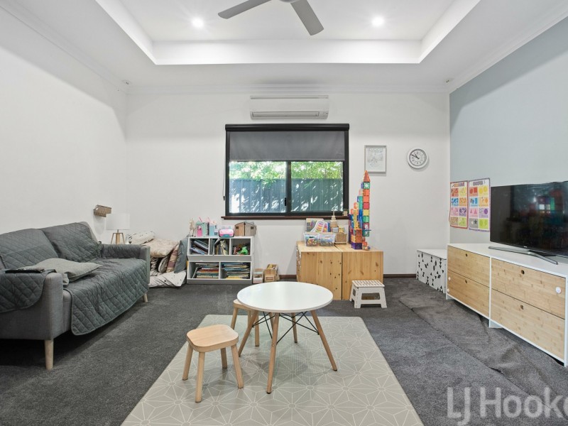 4 Warrida Street, Baynton WA 6714