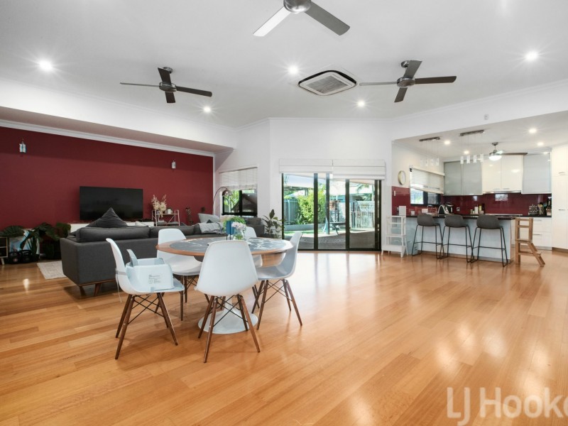 4 Warrida Street, Baynton WA 6714