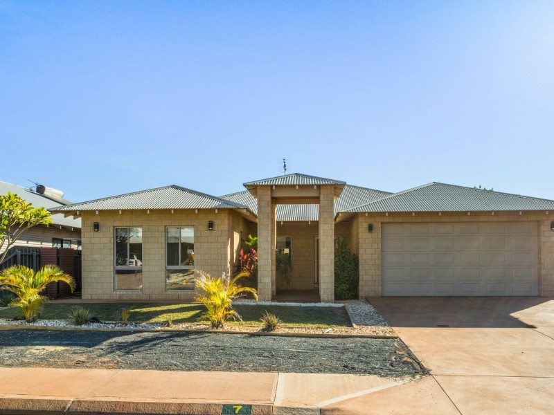7 Brushtail Street, Baynton WA 6714