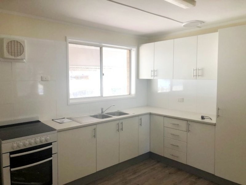 68 Tamarind Street, Tom Price WA 6751