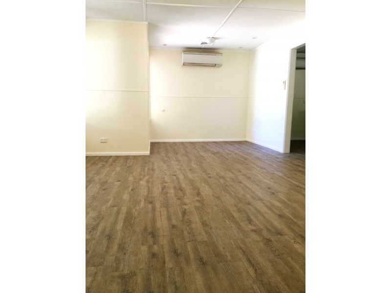 68 Tamarind Street, Tom Price WA 6751